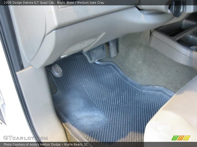 Bright White / Medium Slate Gray 2006 Dodge Dakota SLT Quad Cab
