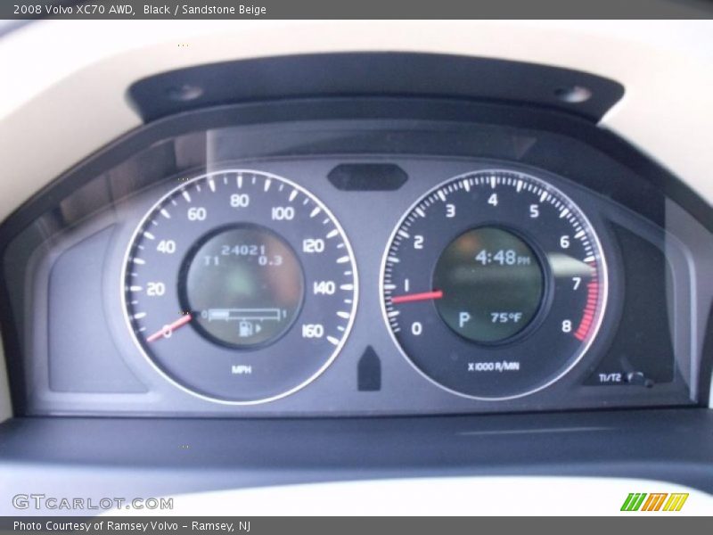 Black / Sandstone Beige 2008 Volvo XC70 AWD