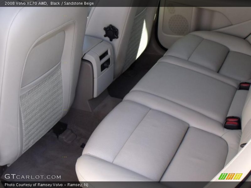 Black / Sandstone Beige 2008 Volvo XC70 AWD