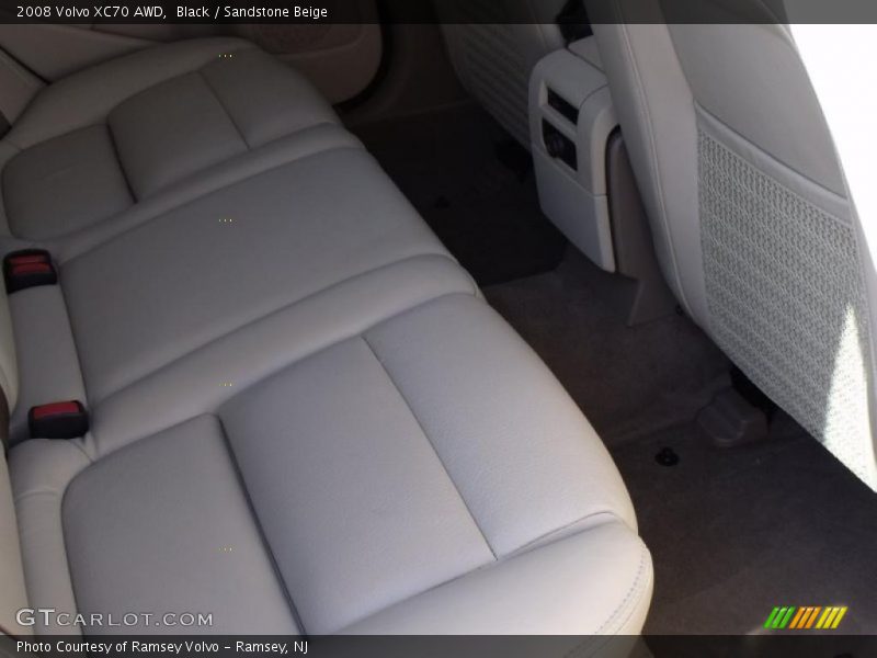 Black / Sandstone Beige 2008 Volvo XC70 AWD