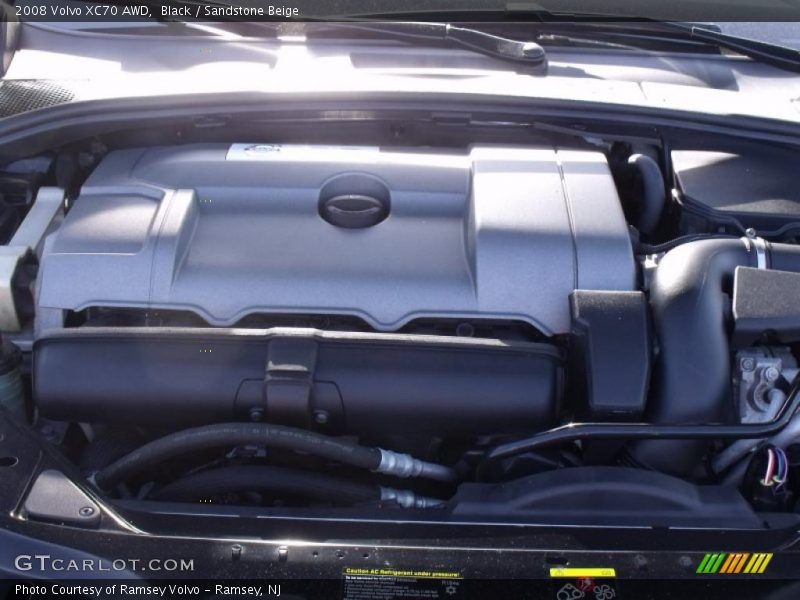 Black / Sandstone Beige 2008 Volvo XC70 AWD