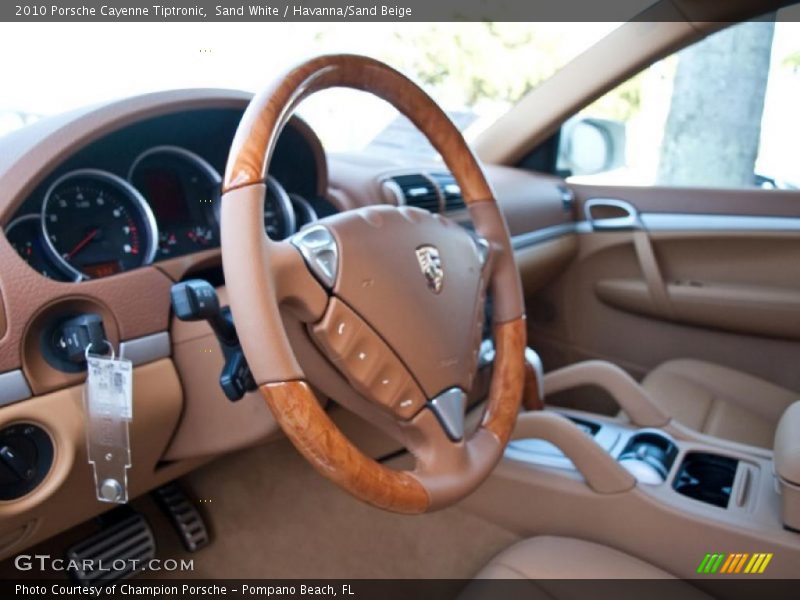 Sand White / Havanna/Sand Beige 2010 Porsche Cayenne Tiptronic