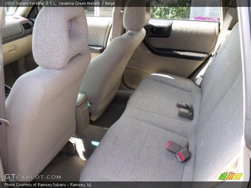 Savanna Green Metallic / Beige 2002 Subaru Forester 2.5 L