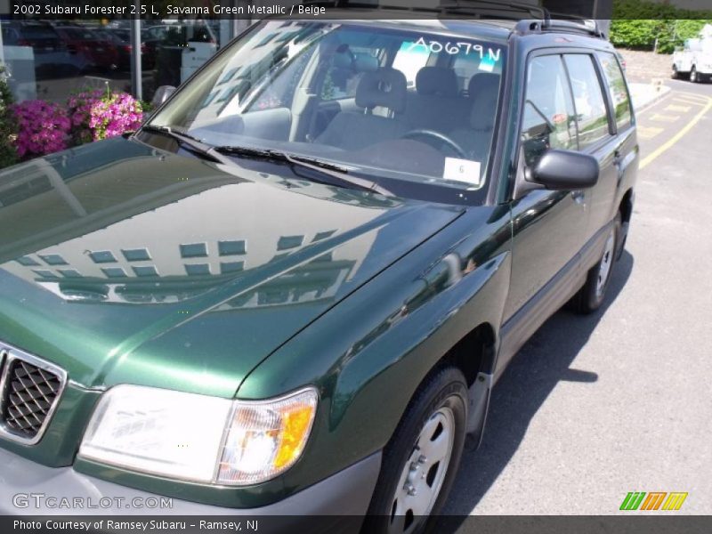 Savanna Green Metallic / Beige 2002 Subaru Forester 2.5 L