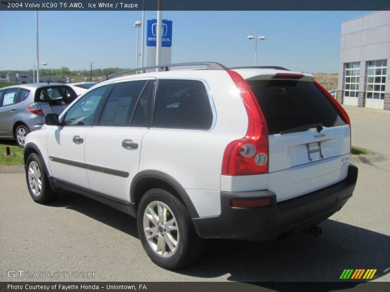 Ice White / Taupe 2004 Volvo XC90 T6 AWD