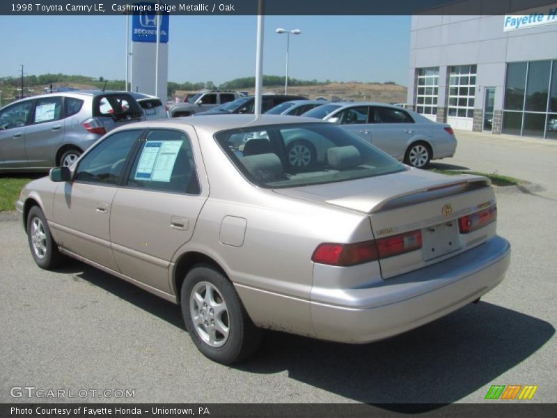 Cashmere Beige Metallic / Oak 1998 Toyota Camry LE