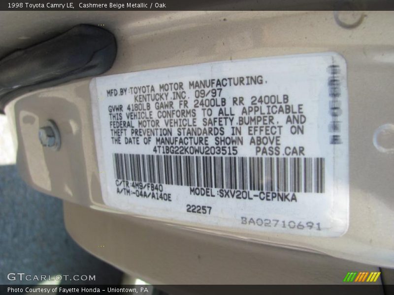 Cashmere Beige Metallic / Oak 1998 Toyota Camry LE