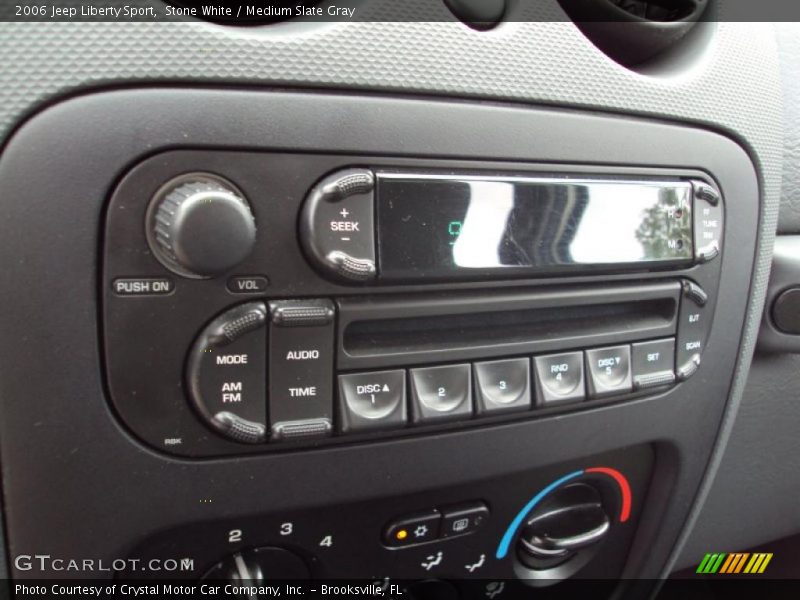 Stone White / Medium Slate Gray 2006 Jeep Liberty Sport