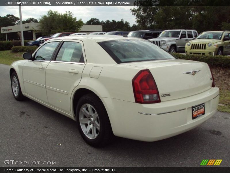 Cool Vanilla / Dark Slate Gray/Light Graystone 2006 Chrysler 300 Touring