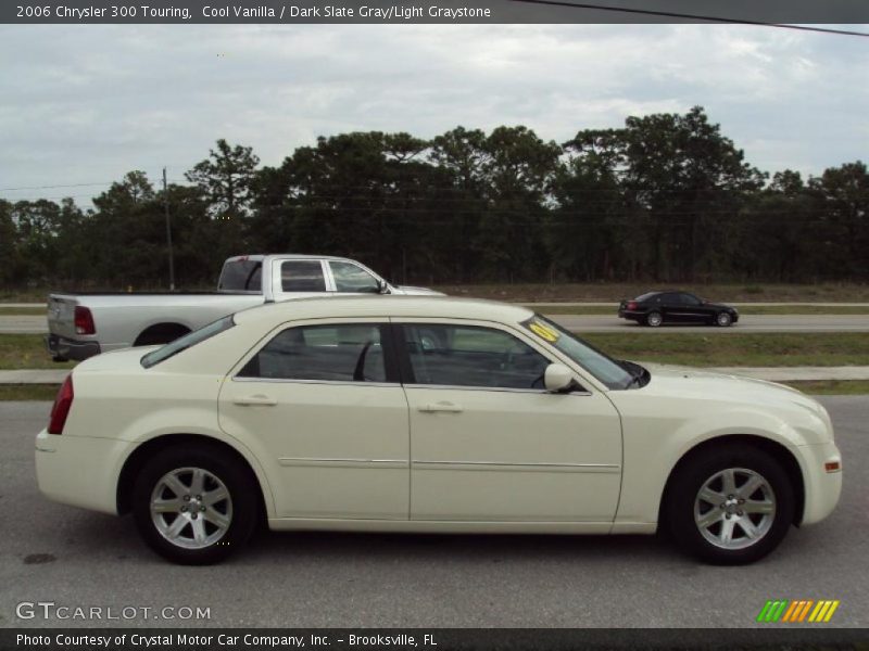 Cool Vanilla / Dark Slate Gray/Light Graystone 2006 Chrysler 300 Touring