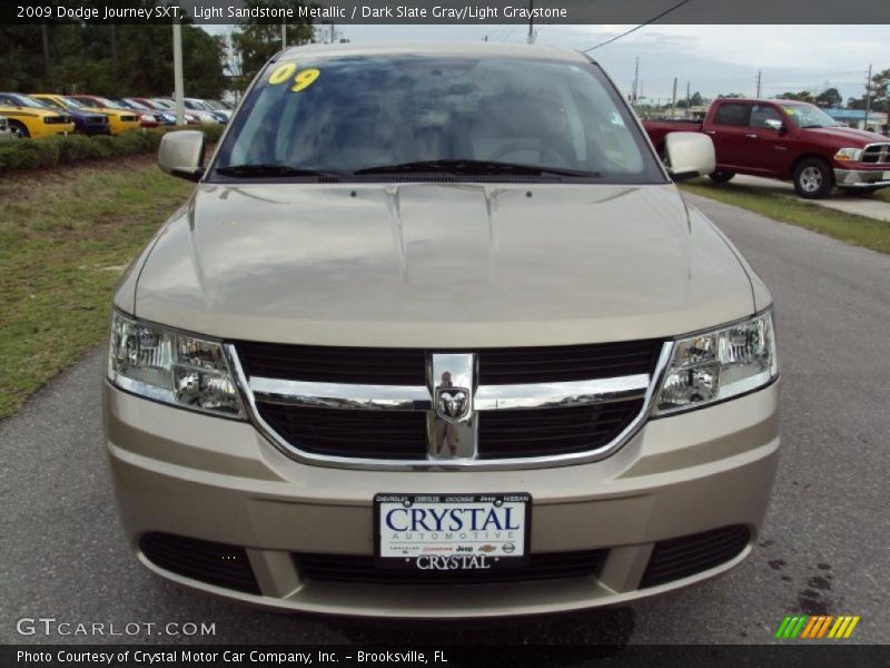 Light Sandstone Metallic / Dark Slate Gray/Light Graystone 2009 Dodge Journey SXT