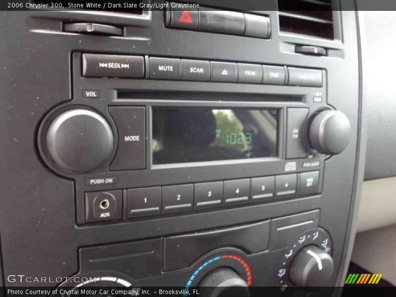 Stone White / Dark Slate Gray/Light Graystone 2006 Chrysler 300