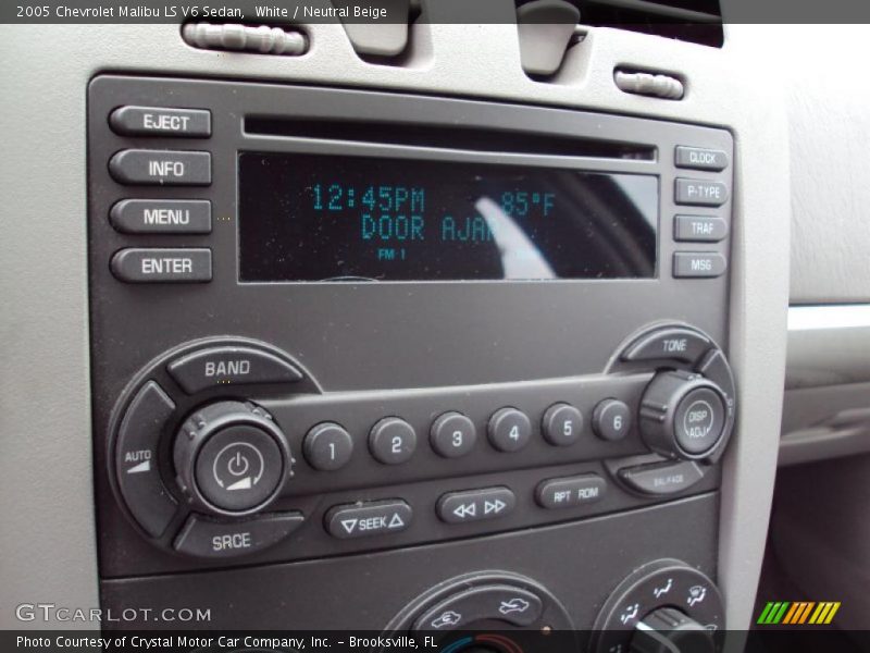 White / Neutral Beige 2005 Chevrolet Malibu LS V6 Sedan