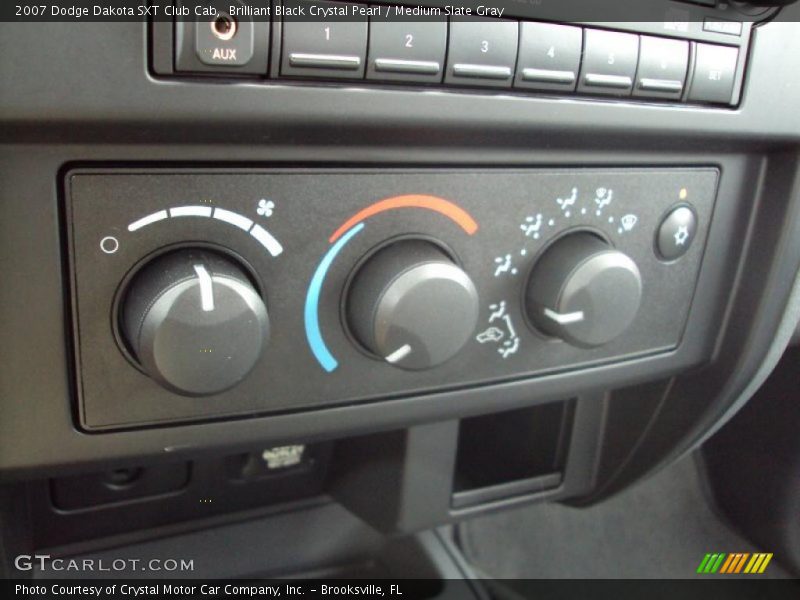Brilliant Black Crystal Pearl / Medium Slate Gray 2007 Dodge Dakota SXT Club Cab