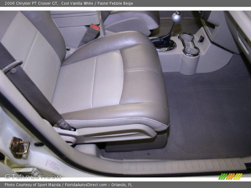 Cool Vanilla White / Pastel Pebble Beige 2006 Chrysler PT Cruiser GT