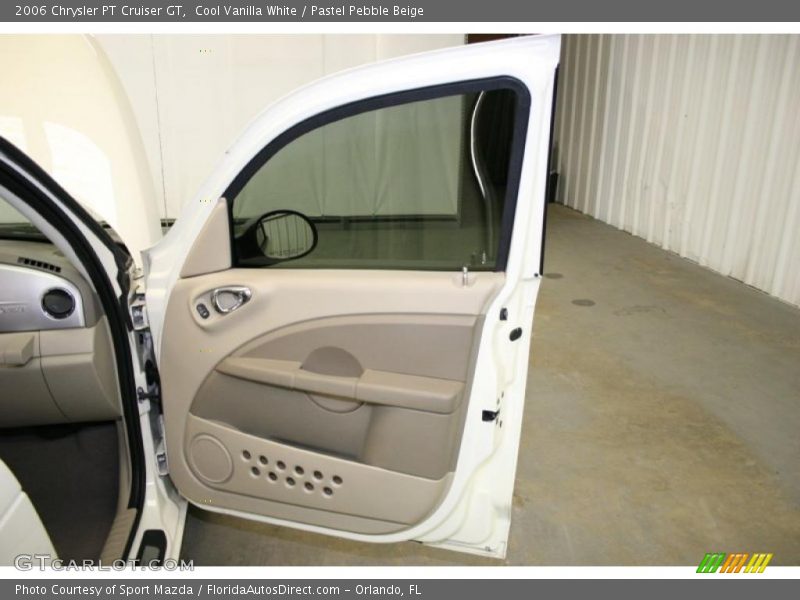 Cool Vanilla White / Pastel Pebble Beige 2006 Chrysler PT Cruiser GT