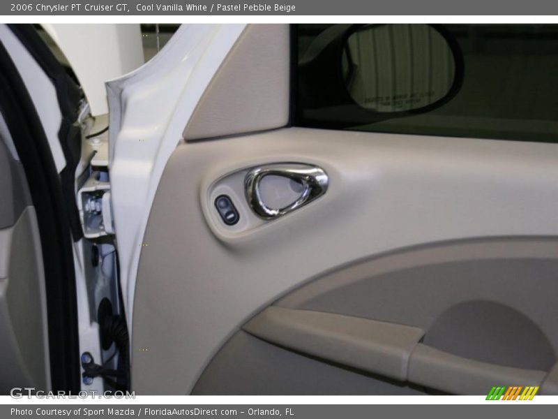 Cool Vanilla White / Pastel Pebble Beige 2006 Chrysler PT Cruiser GT