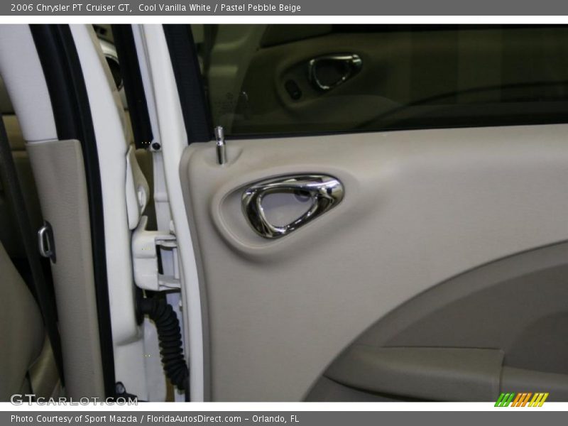 Cool Vanilla White / Pastel Pebble Beige 2006 Chrysler PT Cruiser GT