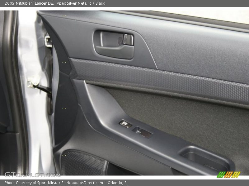 Apex Silver Metallic / Black 2009 Mitsubishi Lancer DE