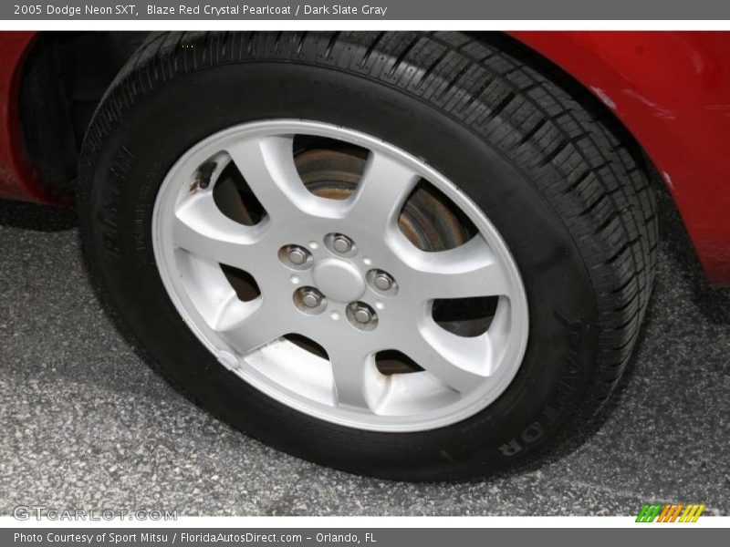 Blaze Red Crystal Pearlcoat / Dark Slate Gray 2005 Dodge Neon SXT