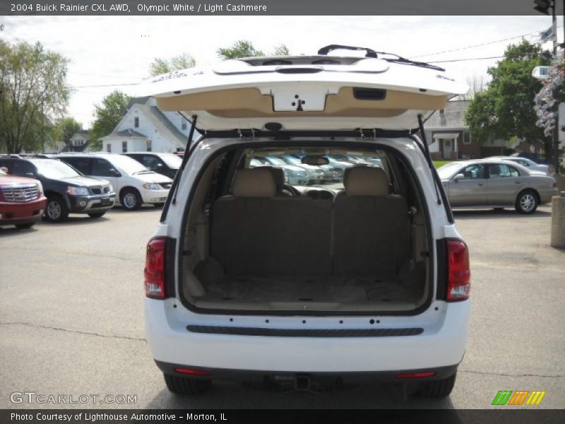 Olympic White / Light Cashmere 2004 Buick Rainier CXL AWD