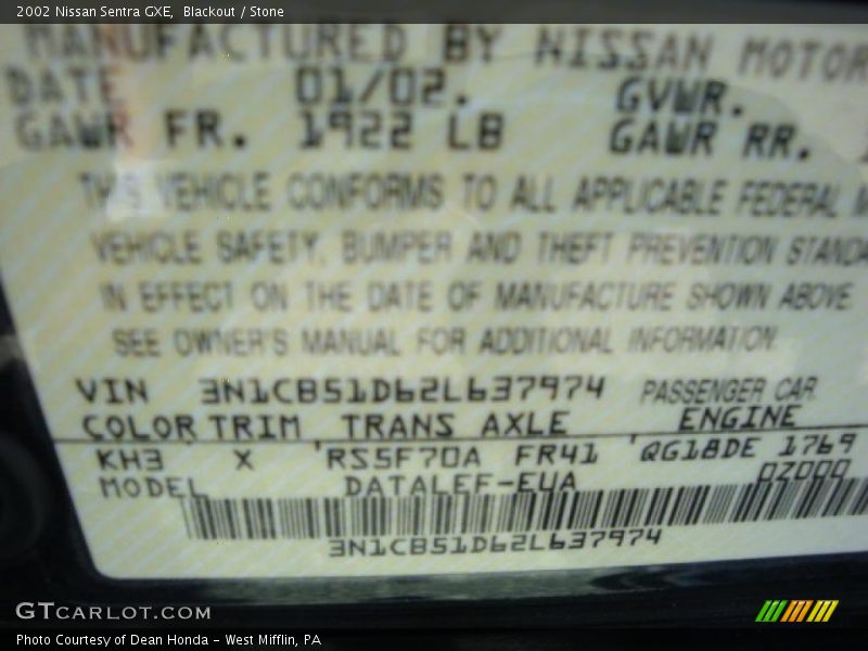 Blackout / Stone 2002 Nissan Sentra GXE
