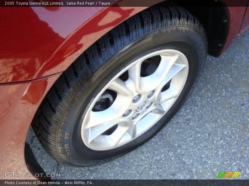 Salsa Red Pearl / Taupe 2005 Toyota Sienna XLE Limited