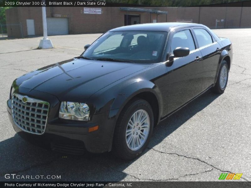 Brilliant Black / Dark Slate Gray 2009 Chrysler 300 LX