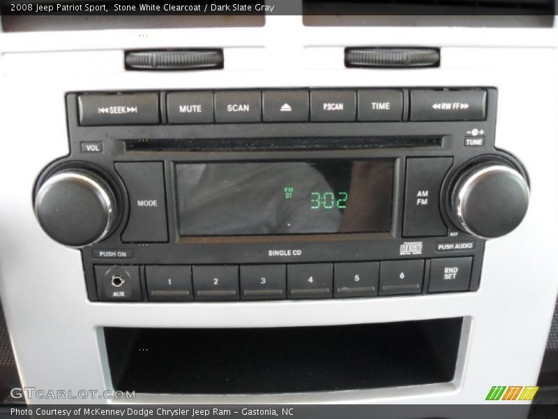 Stone White Clearcoat / Dark Slate Gray 2008 Jeep Patriot Sport