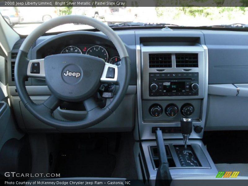 Bright Silver Metallic / Pastel Slate Gray 2008 Jeep Liberty Limited