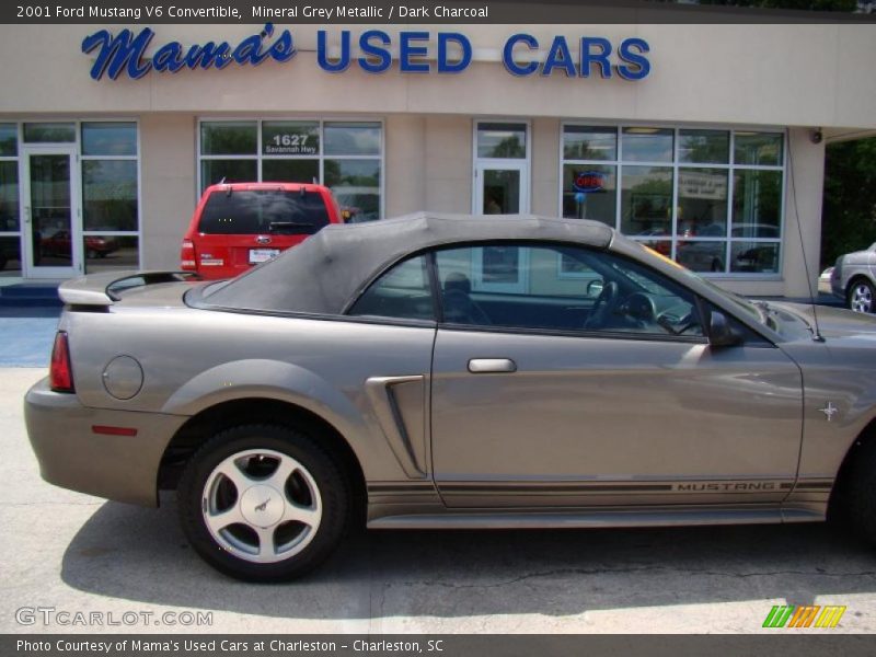 Mineral Grey Metallic / Dark Charcoal 2001 Ford Mustang V6 Convertible