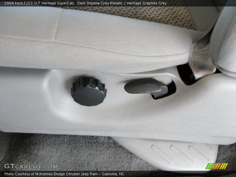 Dark Shadow Grey Metallic / Heritage Graphite Grey 2004 Ford F150 XLT Heritage SuperCab