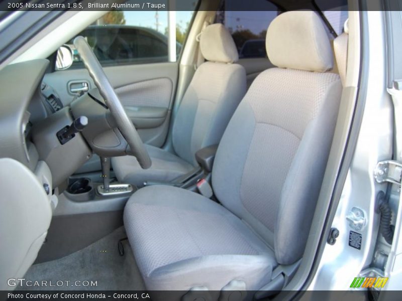 Brilliant Aluminum / Taupe 2005 Nissan Sentra 1.8 S