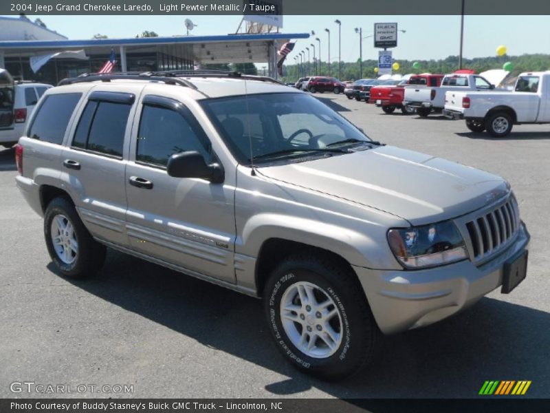 Light Pewter Metallic / Taupe 2004 Jeep Grand Cherokee Laredo