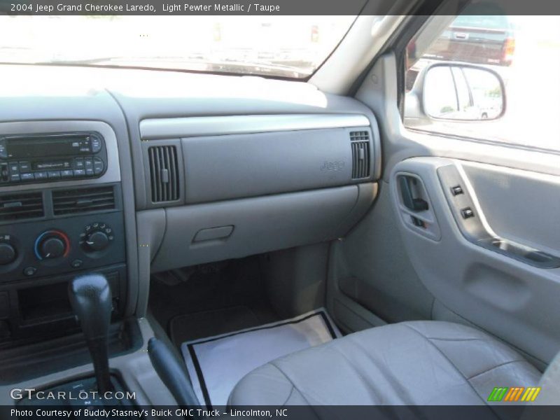 Light Pewter Metallic / Taupe 2004 Jeep Grand Cherokee Laredo