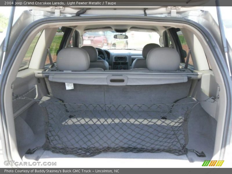 Light Pewter Metallic / Taupe 2004 Jeep Grand Cherokee Laredo