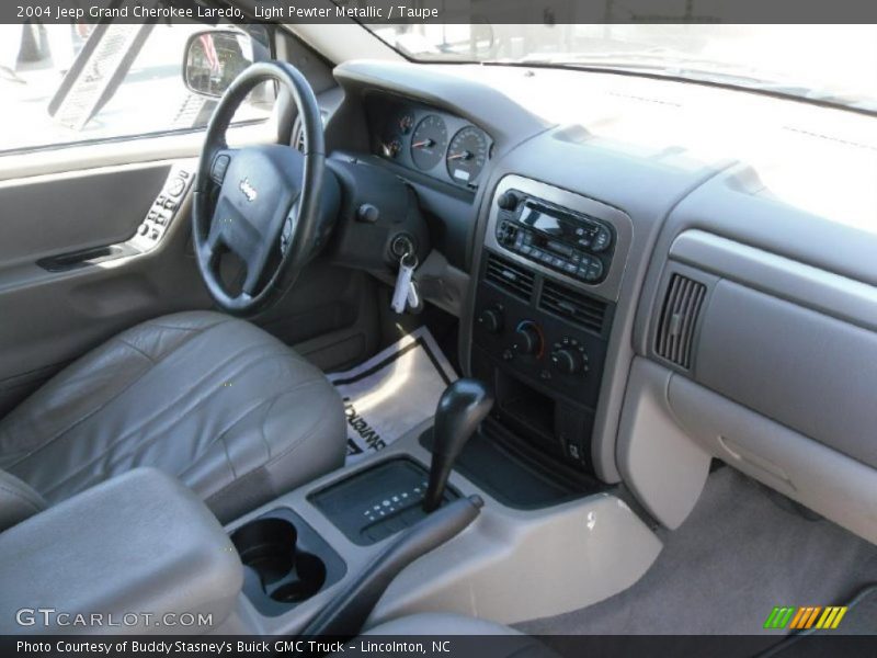 Light Pewter Metallic / Taupe 2004 Jeep Grand Cherokee Laredo