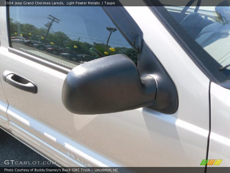 Light Pewter Metallic / Taupe 2004 Jeep Grand Cherokee Laredo
