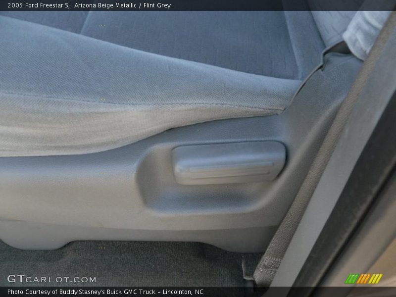 Arizona Beige Metallic / Flint Grey 2005 Ford Freestar S