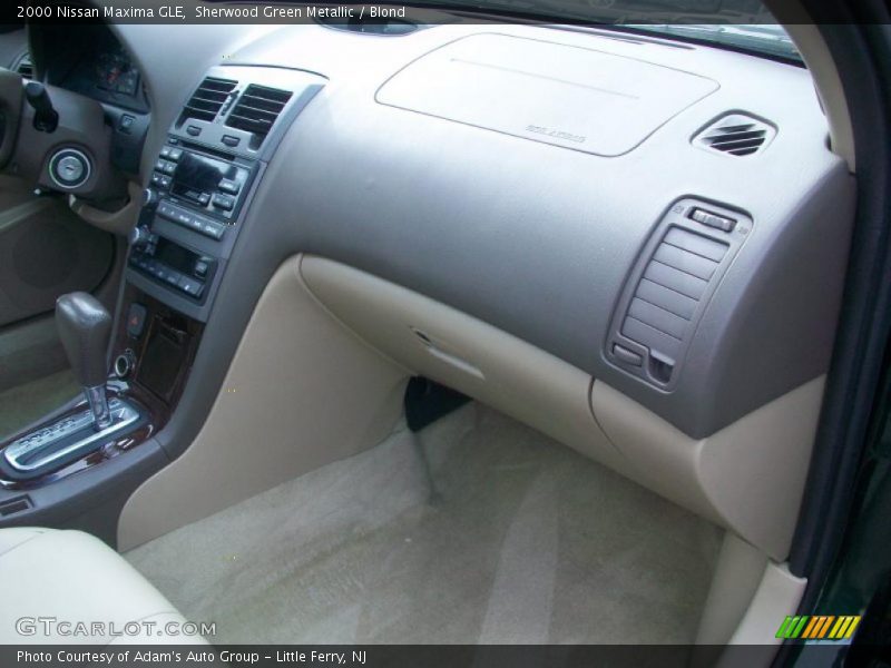 Sherwood Green Metallic / Blond 2000 Nissan Maxima GLE