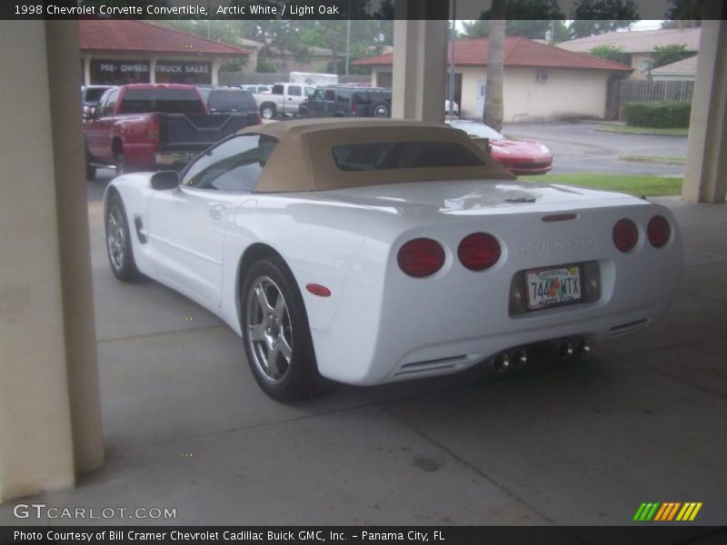 Arctic White / Light Oak 1998 Chevrolet Corvette Convertible