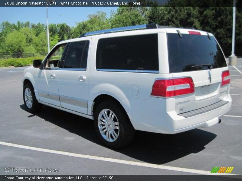 White Chocolate Tri Coat / Camel/Sand Piping 2008 Lincoln Navigator L Elite