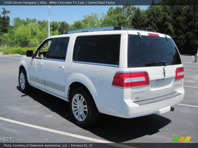 White Chocolate Tri Coat / Camel/Sand Piping 2008 Lincoln Navigator L Elite