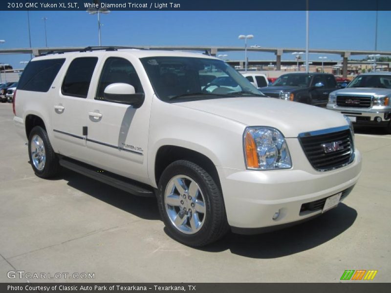 White Diamond Tricoat / Light Tan 2010 GMC Yukon XL SLT