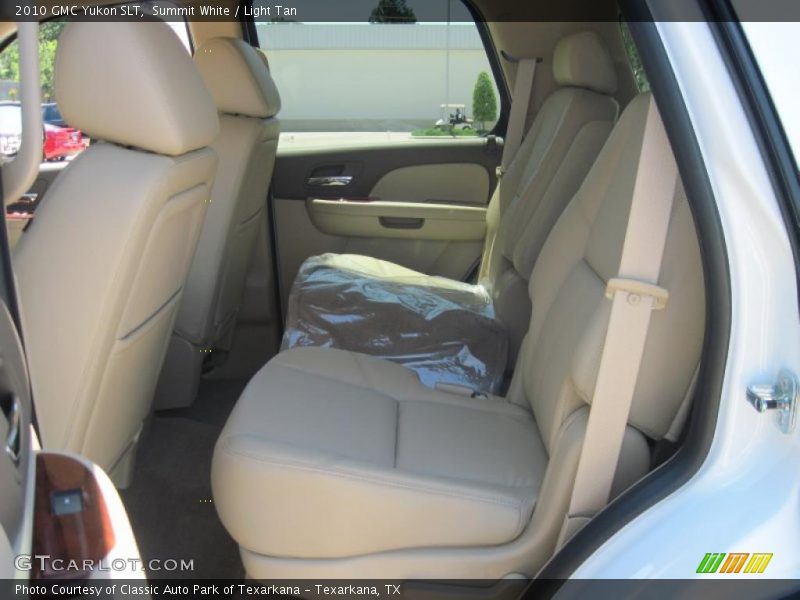 Summit White / Light Tan 2010 GMC Yukon SLT