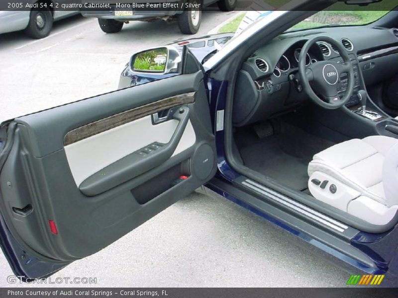 Moro Blue Pearl Effect / Silver 2005 Audi S4 4.2 quattro Cabriolet