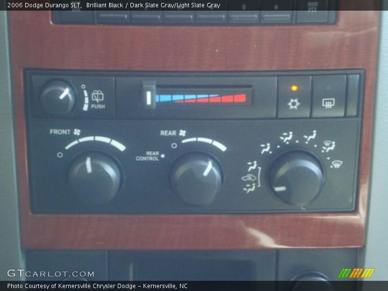 Brilliant Black / Dark Slate Gray/Light Slate Gray 2006 Dodge Durango SLT