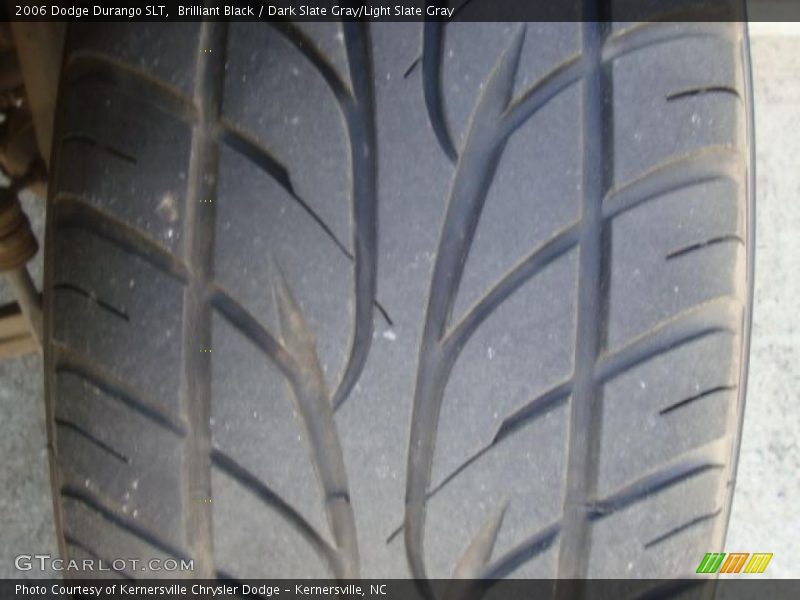 Brilliant Black / Dark Slate Gray/Light Slate Gray 2006 Dodge Durango SLT