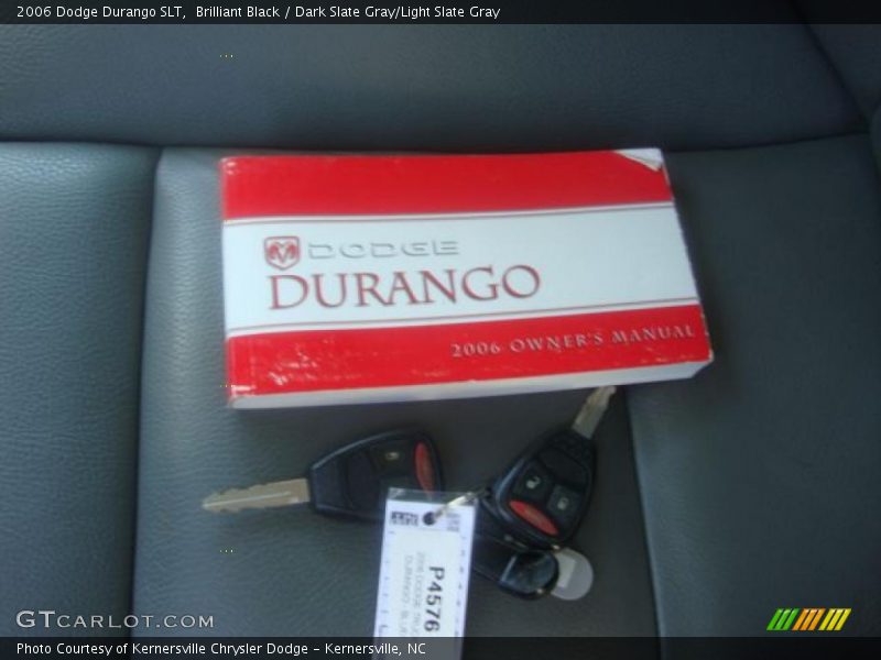 Brilliant Black / Dark Slate Gray/Light Slate Gray 2006 Dodge Durango SLT