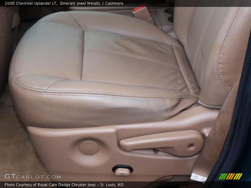 Emerald Jewel Metallic / Cashmere 2006 Chevrolet Uplander LT